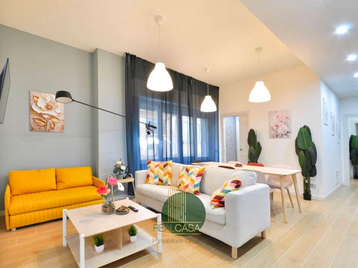 Appartamento quadrilocale in affitto in Via Giuseppe Brambilla, Sant'Agostino, Como