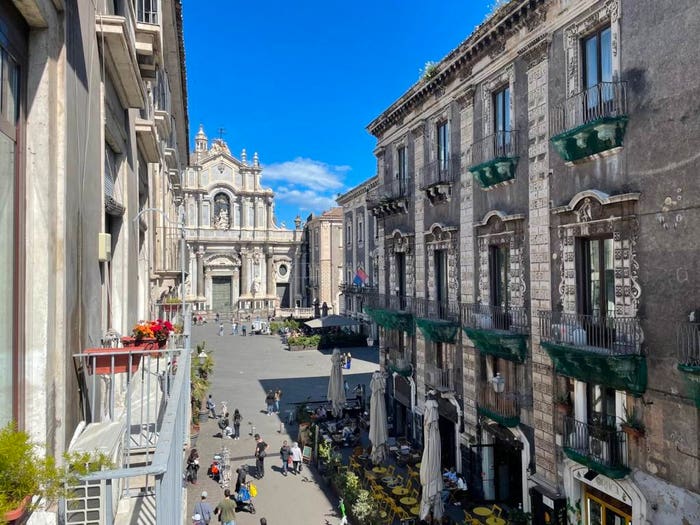 Appartamento quadrilocale in vendita in Via Giuseppe Garibaldi, Centro Storico, Catania