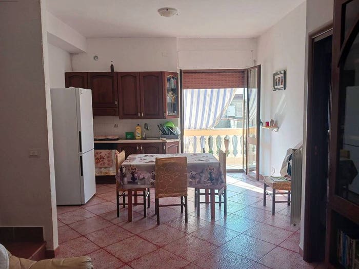 Appartamento trilocale in vendita in Via Tre Fontane, Siano Cava, Catanzaro