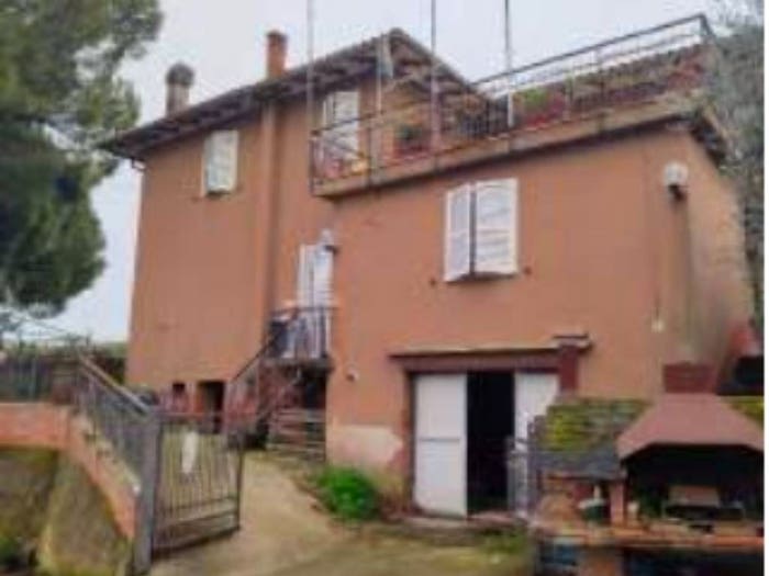 Casa con 6 locali in vendita in Località La Villa, Gioiella, Castiglione del Lago