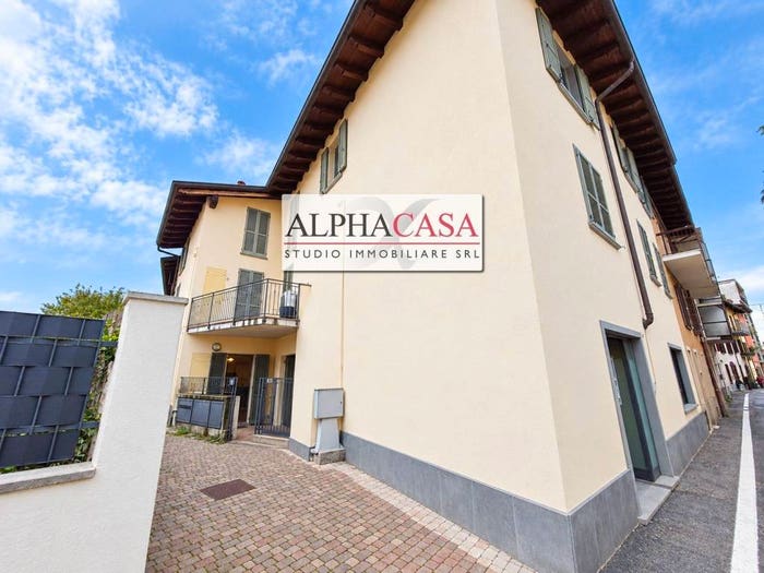 Appartamento bilocale in vendita in Via Roma, Centro, Bonate Sopra