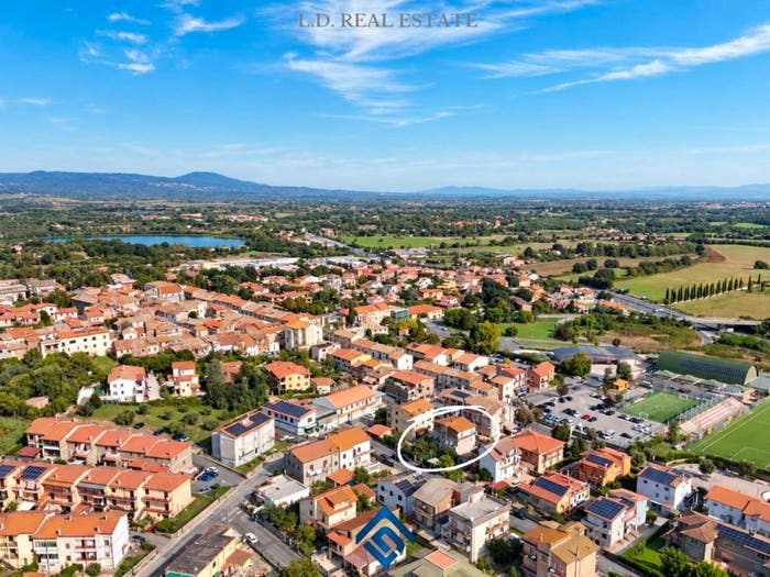 Appartamento trilocale in vendita in Via John Fitzgerald Kennedy, Monterosi