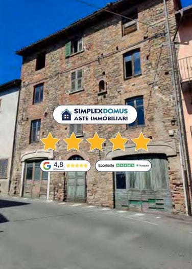 Casa con 6 locali in vendita in VIA CALDERONI, Centro, Lerma
