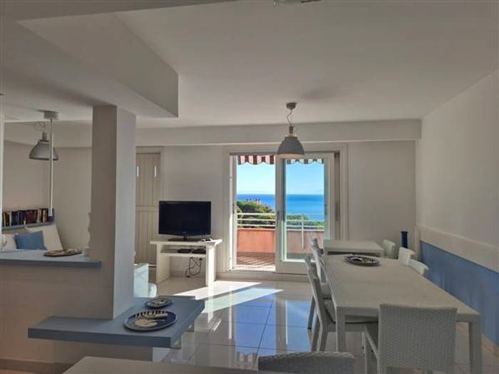 Appartamento trilocale in vendita in Via Capo d'Arco, Rio