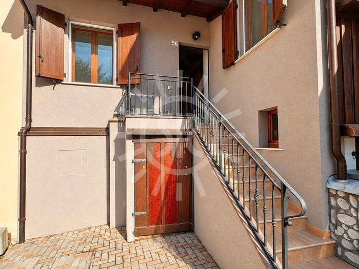 Casa quadrilocale in vendita in Via Codrignano Borgo Tossignano, Borgo Tossignano
