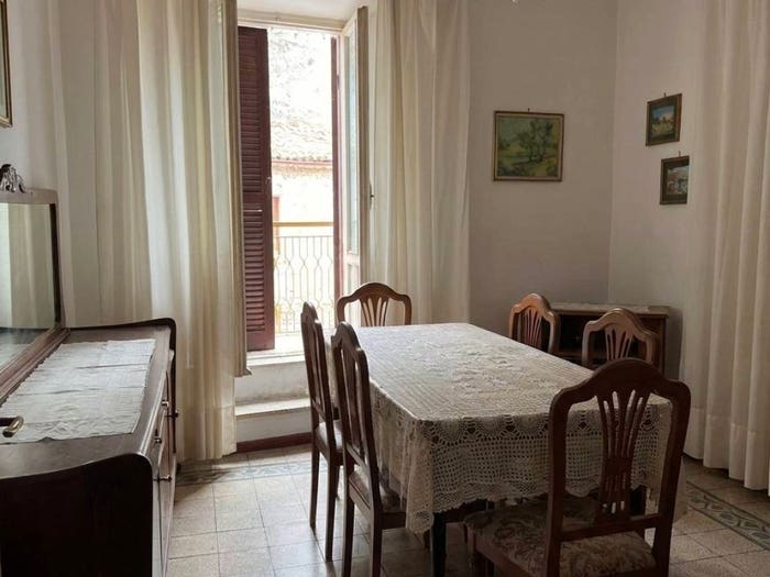 Appartamento quadrilocale in vendita in Via Attilio Taggi, Sgurgola