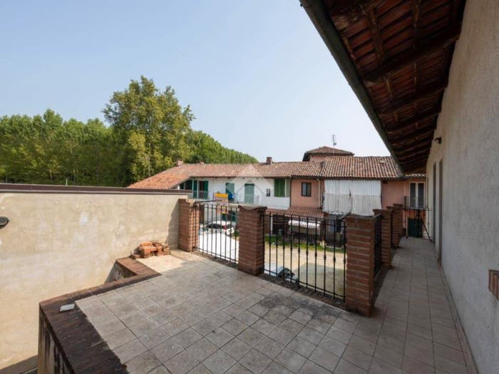 Casa trilocale in vendita in Via garibaldi, Centro, Arignano