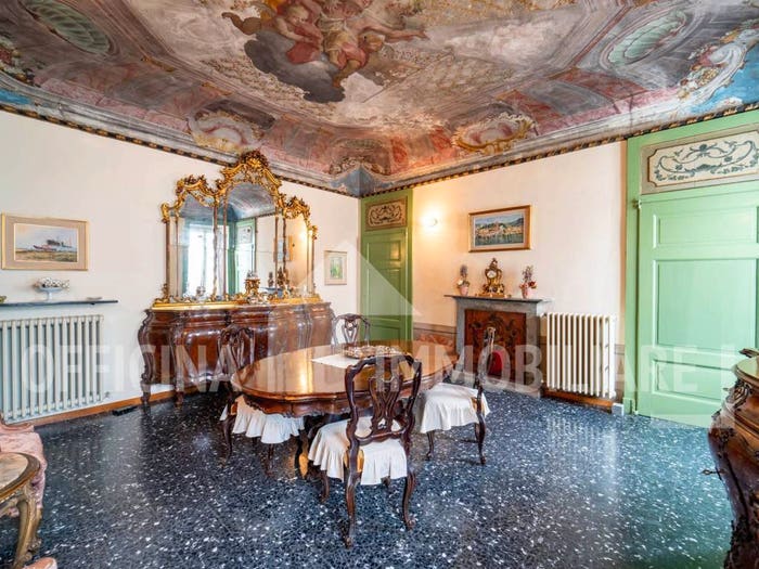Appartamento con 6 locali in vendita in Colico Piano, Colico