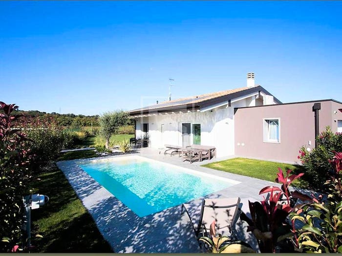 Casa con 5 locali in vendita in Via Lonato, Castiglione delle Stiviere