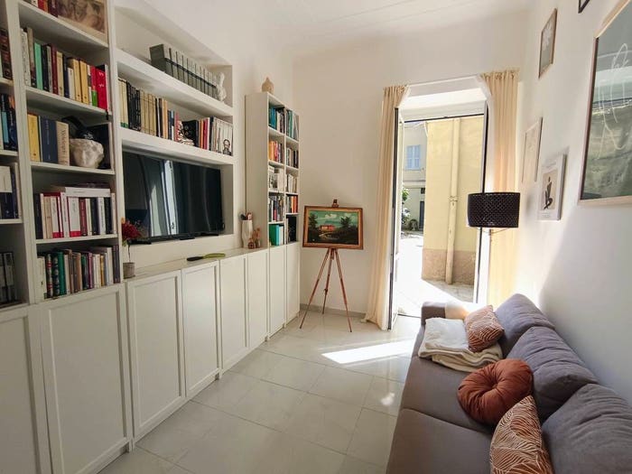 Appartamento trilocale in vendita in Via Nicoloso da Recco, Pegli, Genova
