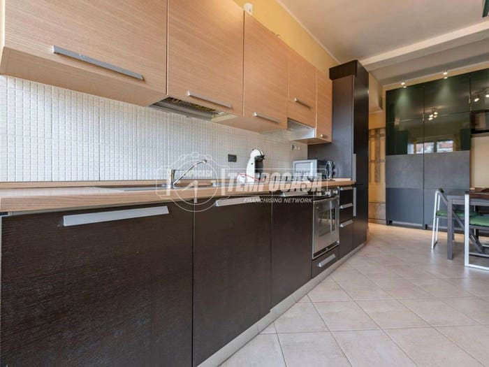 Appartamento bilocale in vendita in Via dei Biancospini, Giambellino, Milano
