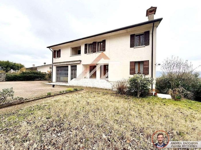 Casa con 6 locali in vendita in via Vittorio Veneto, Centro, Cison di Valmarino
