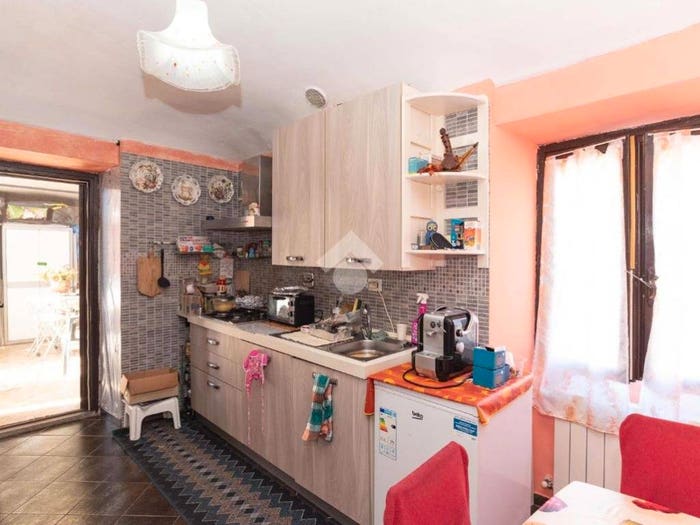 Appartamento trilocale in vendita in Via Torino, Centro, San Francesco al Campo