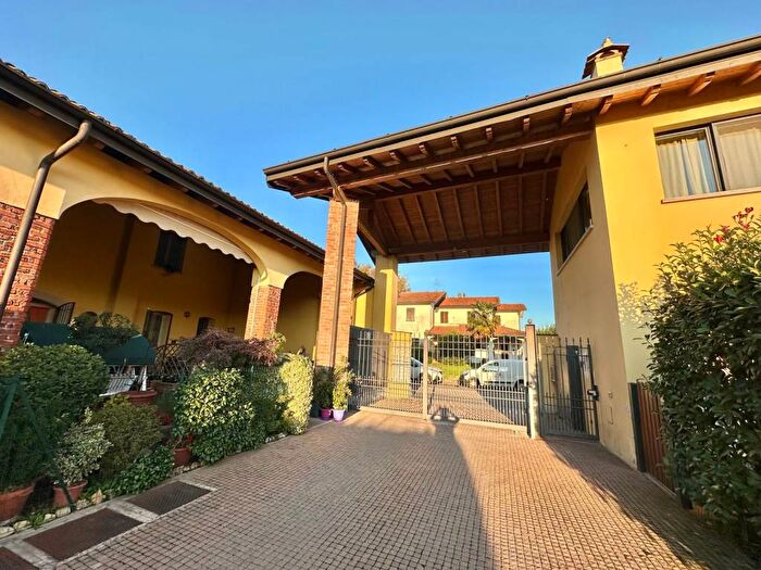 Appartamento quadrilocale in vendita in Via della Tovaiera, Torretta Martinetta San Grato, Lodi