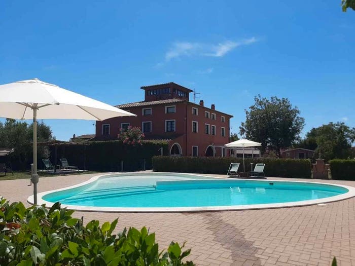 Casa con 6 locali in vendita in Castagneto Carducci