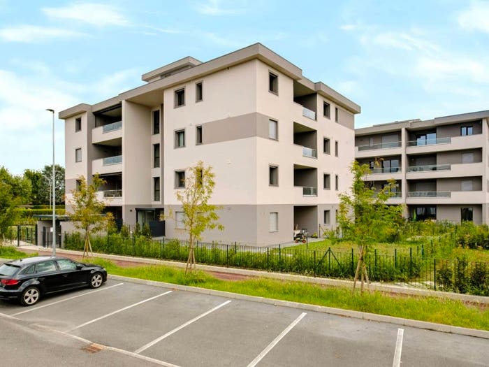 Appartamento trilocale in vendita in Via Karol Wojtyla, Burago di Molgora