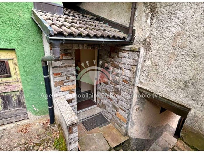 Casa quadrilocale in vendita in Via Roma, Falmenta, Valle Cannobina
