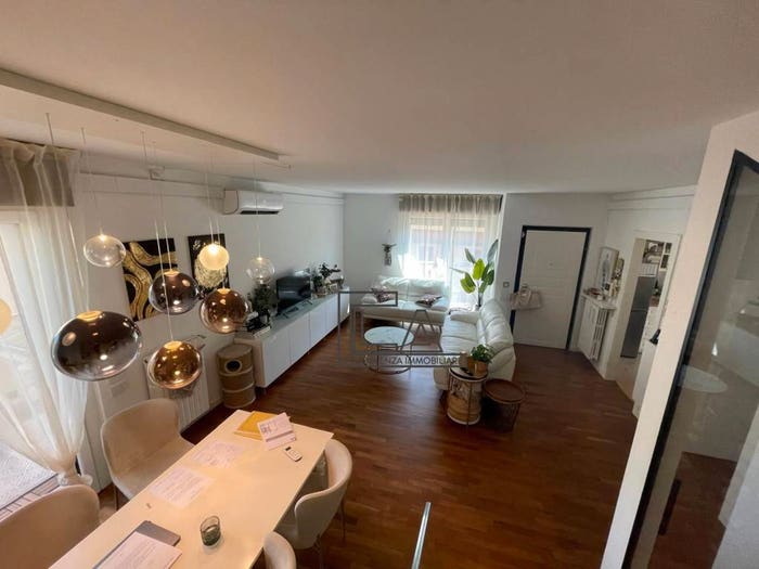 Appartamento quadrilocale in vendita in Campofiorenzocalifornia, Casatenovo