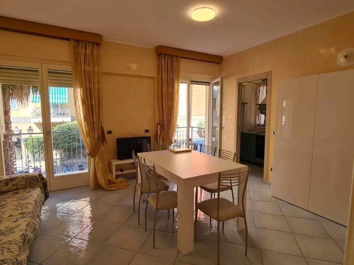 Appartamento quadrilocale in vendita in Quartiere Zona Ponente, Via Roma Borgo Barusso, Alassio