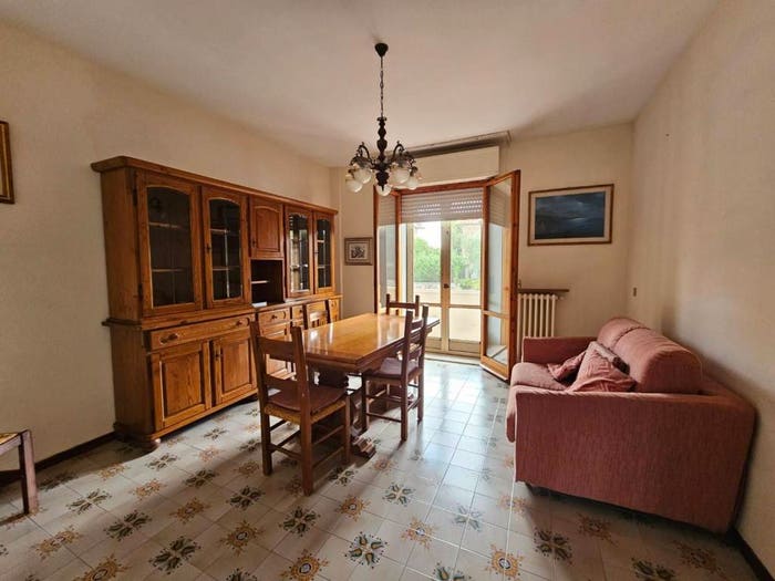 Appartamento trilocale in vendita in Via Del Vione, Collesalvetti
