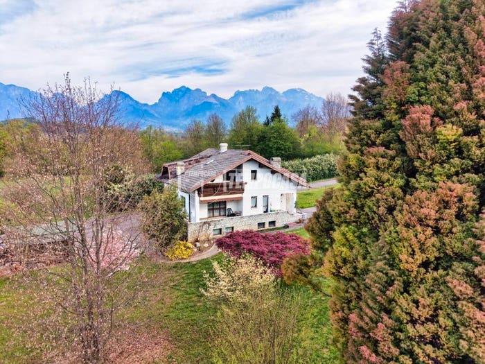 Casa con 6 locali in vendita in Via Salce, Salce, Belluno