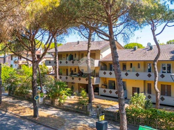 Appartamento quadrilocale in vendita in Via C Forlanini, Milano Marittima, Cervia