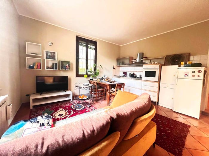 Appartamento bilocale in vendita in Via dei Ghisi, Dosso del Corso Chiesanuova, Mantova