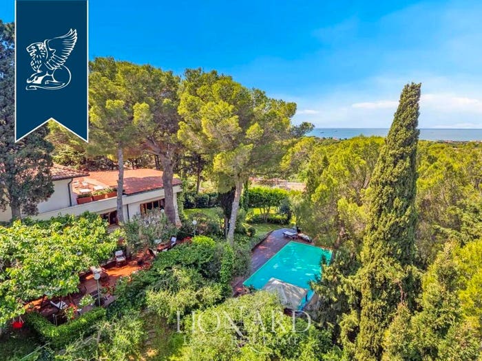 Casa con 6 locali in vendita in Montenero Basso Montenero Alto, Livorno