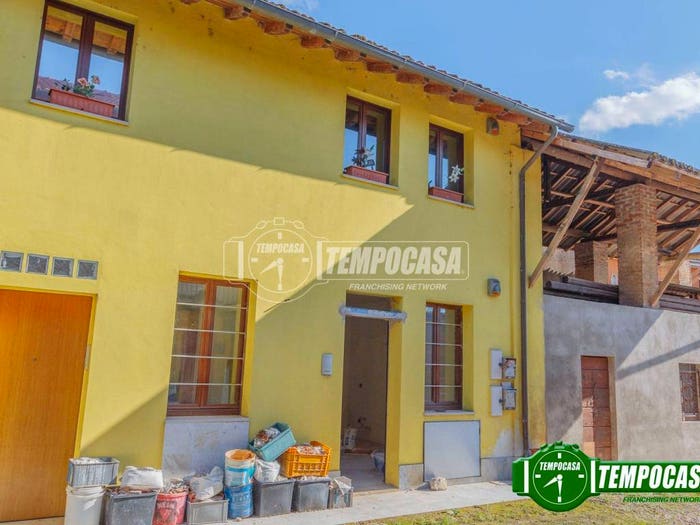Casa trilocale in vendita in Vicolo Giuseppe Mazzini, Centro, Trovo