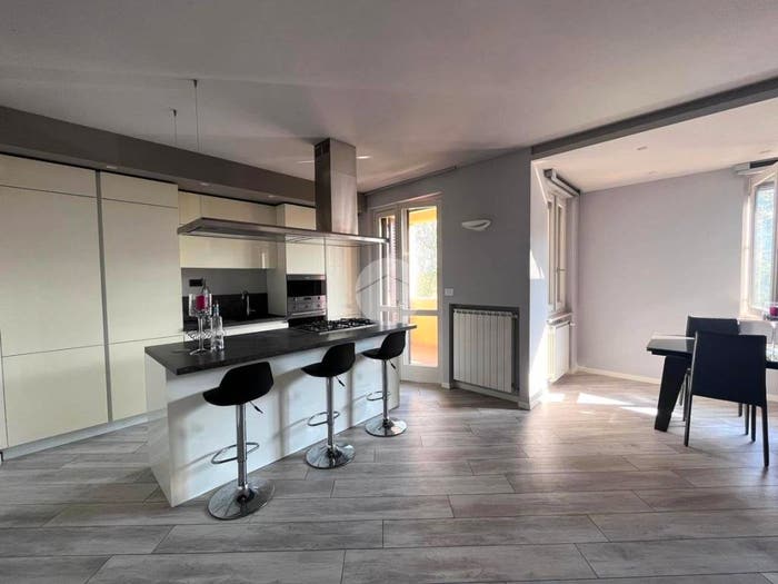 Appartamento trilocale in vendita in Via Regina Elena, Cazzago San Martino