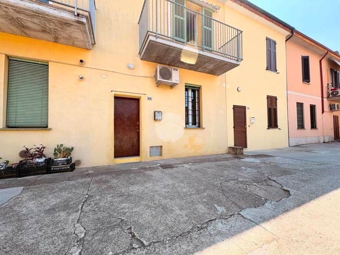 Casa bilocale in vendita in Via Bergamo, Sant'Ambrogio, Cremona