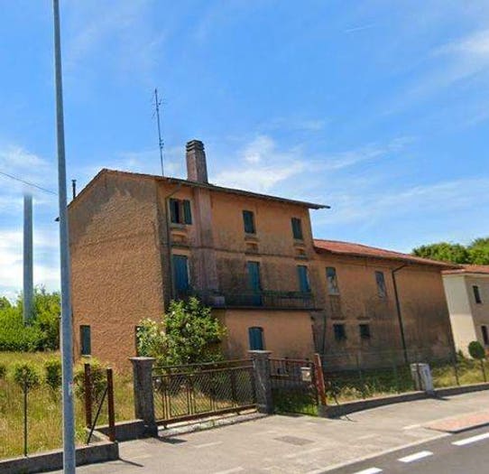 Casa con 6 locali in vendita in Via G Mazzini, Centro, Brugnera