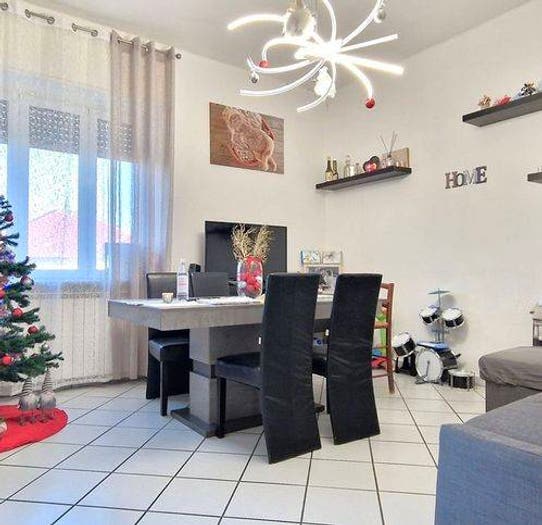 Appartamento bilocale in vendita in Via Varallo Pombia, Centro, Castelletto Sopra Ticino