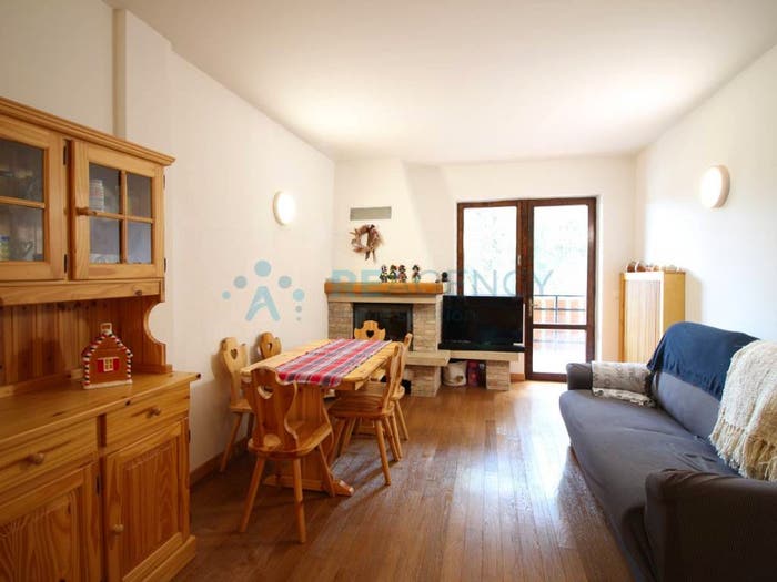 Appartamento trilocale in vendita in Viale dei Finanzieri, Centro, Tonezza del Cimone