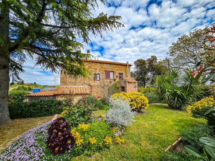 Casa con 6 locali in vendita in podere poderina, Civitella Paganico
