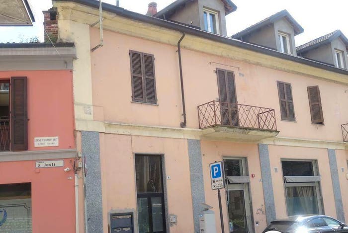 Appartamento con 5 locali in vendita in Piazza Carlo Alberto, Centro, Mortara