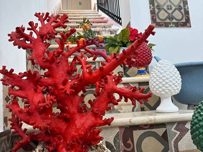 Casa con 6 locali in vendita in corso Giuseppe Garibaldi, Centro, Castellammare del Golfo