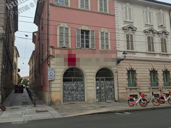 Casa in vendita in Strada della Repubblica, Centro Storico, Parma