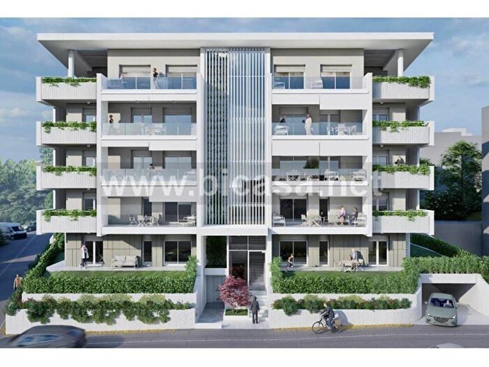 Appartamento quadrilocale in vendita in Via Vittorio Locchi, Montegranaro Loreto, Pesaro