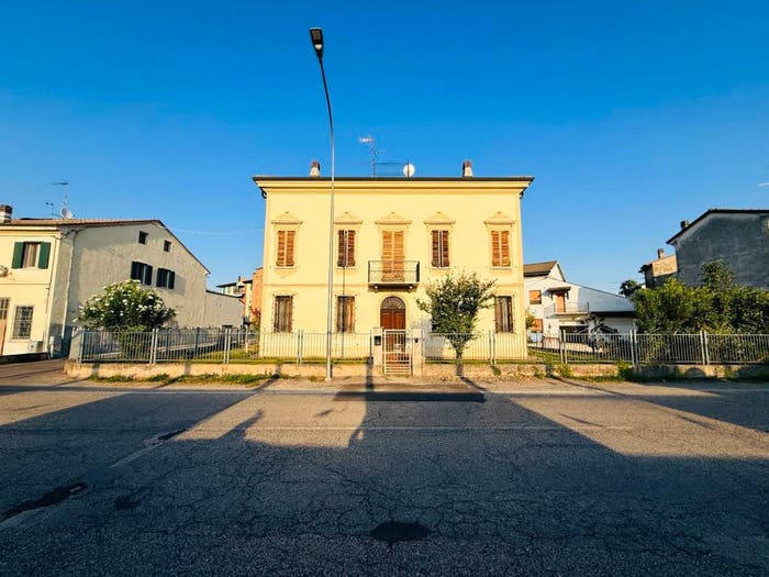 Appartamento trilocale in vendita in Centro, Poggio Rusco