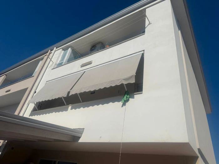 Casa con 5 locali in vendita in Parete