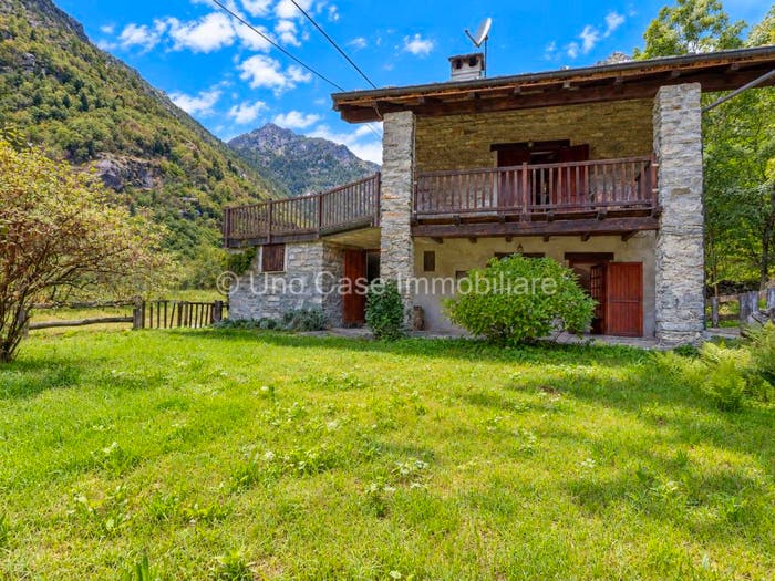 Case in Vendita e in Affitto - 3
