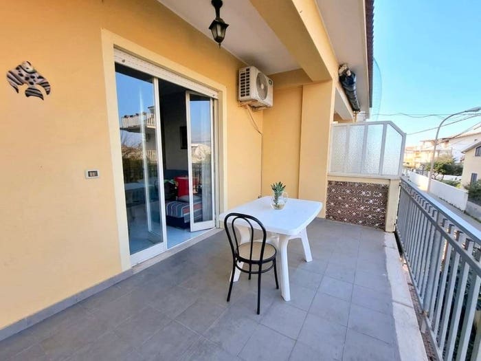 Appartamento con 6 locali in vendita in Via Dottore Benedetto Genovesi, Centro, Barcellona Pozzo di Gotto