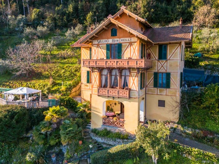 Casa con 6 locali in vendita in Via Sarnico, Centro, Tavernola Bergamasca