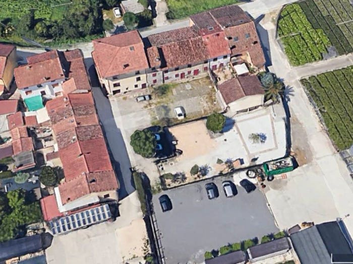 Casa con 6 locali in vendita in Via di Badia, Nespolo, Pistoia