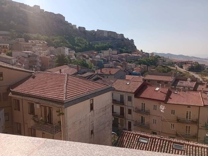 Casa con 6 locali in vendita in Via Silvestro Carrubba, Troina