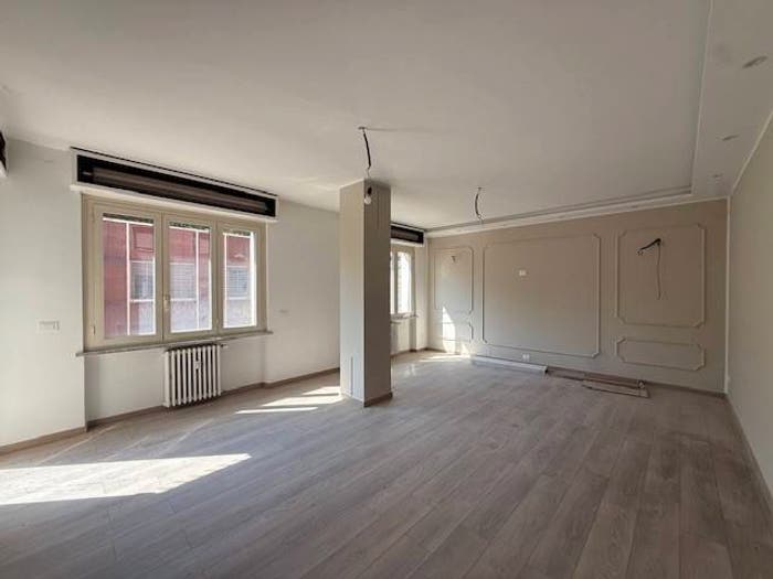 Appartamento quadrilocale in vendita in Corso Vittorio Alfieri, Corso Dante, Asti