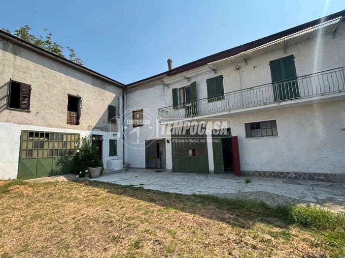Casa con 6 locali in vendita in Via Sottoripa, Ponzano Monferrato