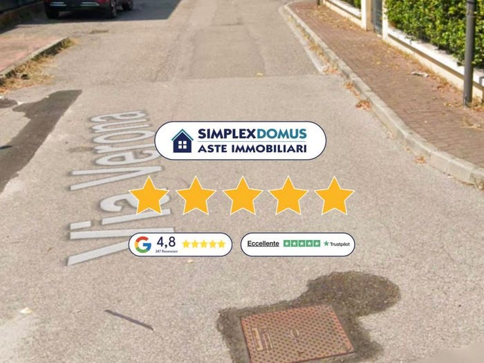 Appartamento con 5 locali in vendita in Via Verona, Centro, Isola della Scala