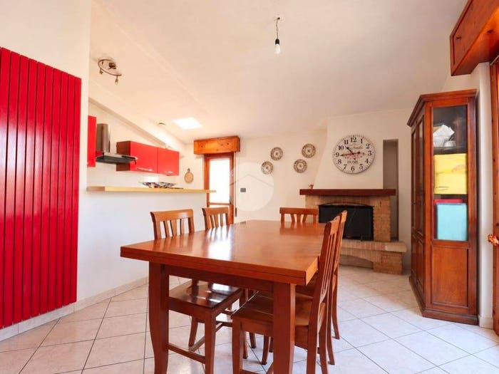 Appartamento trilocale in vendita in Via delle Rose, San Silvestro Santo Stefano, Silvi